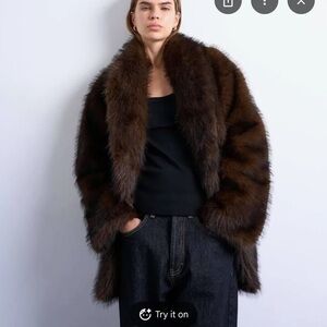 Top shop fur coat size M BNWOT